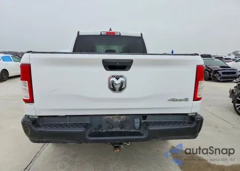 2019 Ram 1500 Tradesman 4Wd V8 Crew Cab z USA, uszkodzony, nr VIN 1C6SRFGT1KN766205